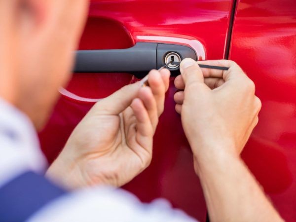 Emergency lockout assistance with Cars and House